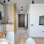 Lägenhet Przy Jasnych Bloniach *